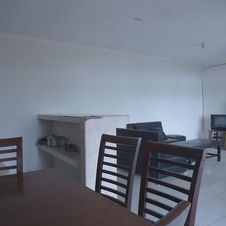 מלון Peladen Oyo Life 92977 Neba Kost Aesthetic מראה חיצוני תמונה