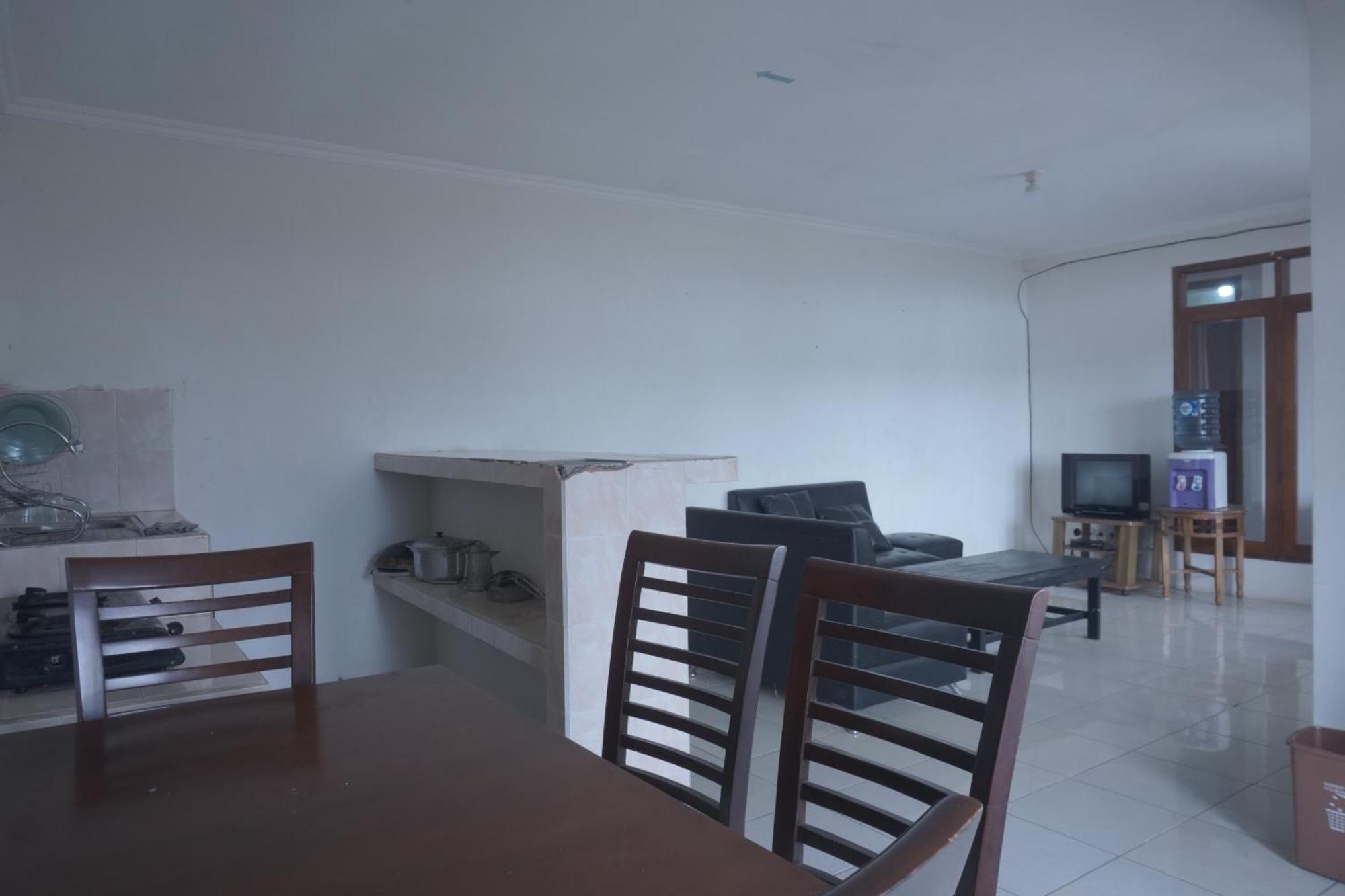 מלון Peladen Oyo Life 92977 Neba Kost Aesthetic מראה חיצוני תמונה